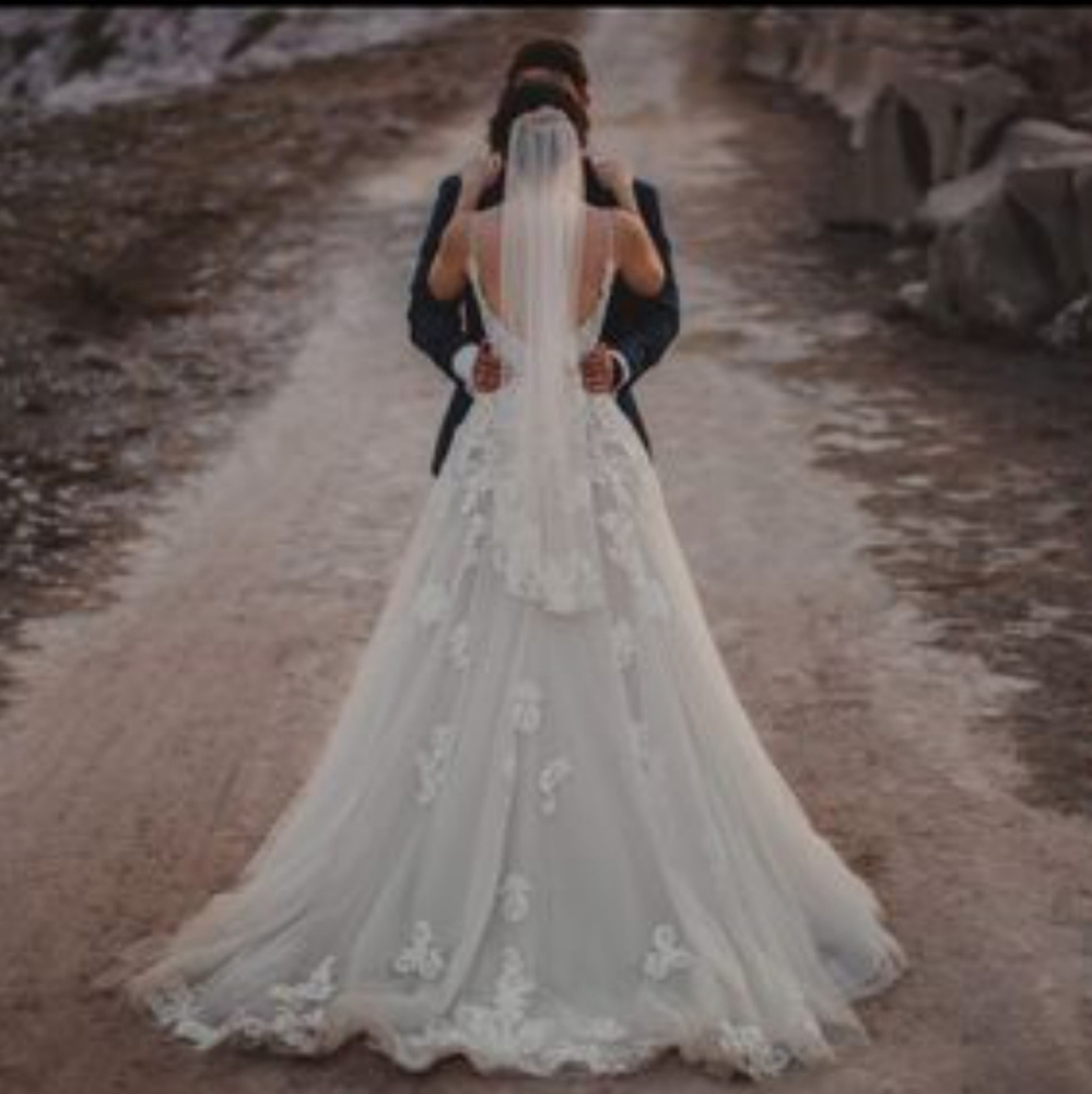 Wedding Dress Essense of Australia Essense2363